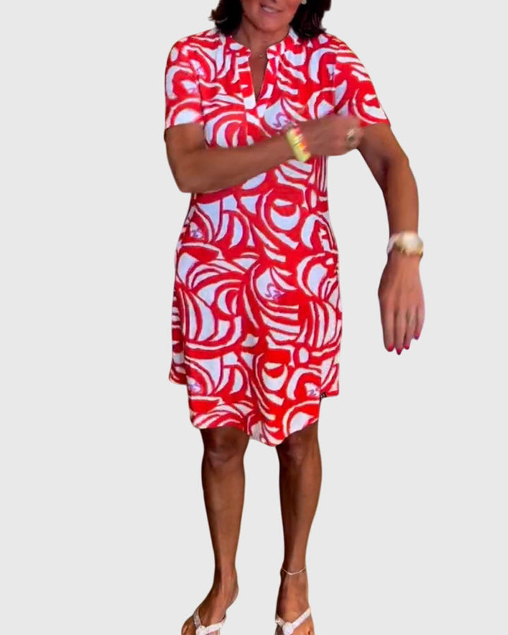 Elle™ | Flattering Avenue Walk Dress